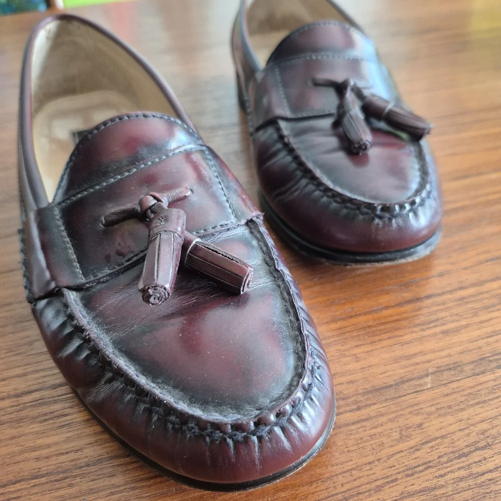G.H. Bass & Co. wine Brown Tassel Loafers men's 8.5D